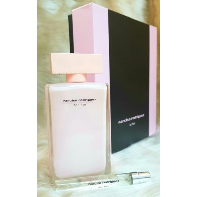 Narciso Rodriguez for her pink Edp SET 100 ml Bayan parfüm & 1 x 20 ml Decant çanta boy parfüm